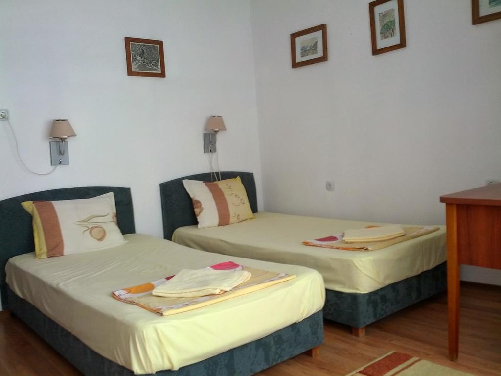 Central Sandanski Apartments الغرفة الصورة